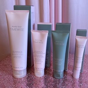 Timewise miracle set 3D.Your3D approach to skin Aging for younger -Looking skin